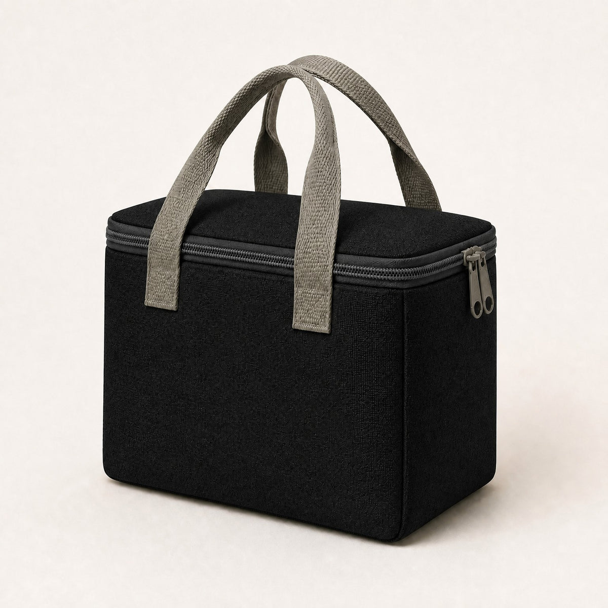 GIGI Lunch Tote (E76) - Black